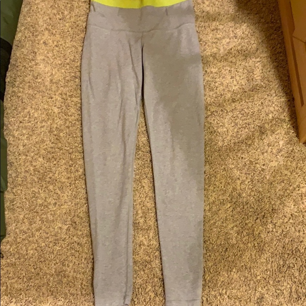 Grey Lululemon leggings